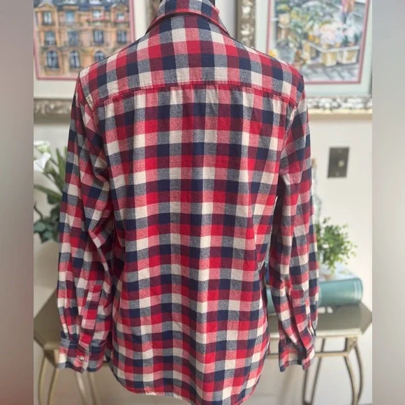 Field & Stream Red and Blue Plaid Buffalo Check Casual Barn Flannel Shirt Sz L - Picture 3 of 8